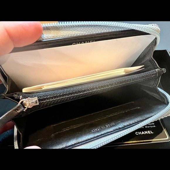 CHANEL Flou small zipped boy wallet limited edition brand new - Picture 13 of 13